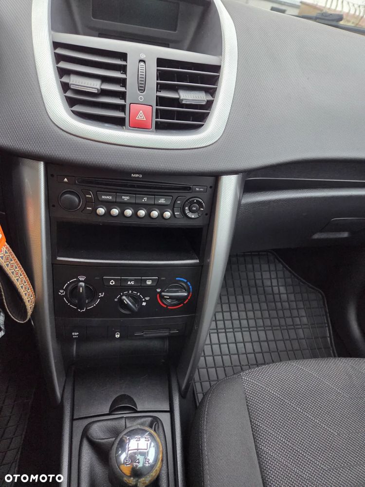 Peugeot 207 110 HDi FAP (Blue Lion) Tendance - 9