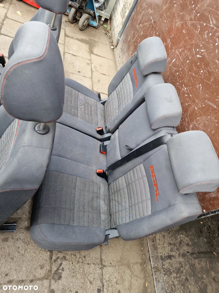 Komplet  foteli  golf V I VI  plus  goal - 3