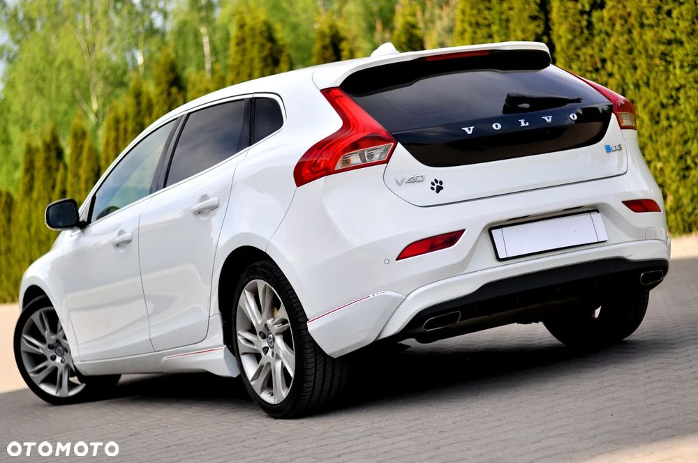 Volvo V40 D4 Summum - 2