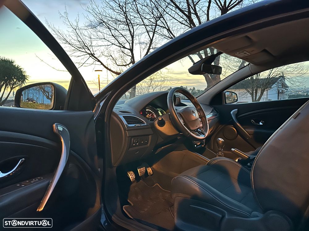 Renault Mégane Coupe - 17