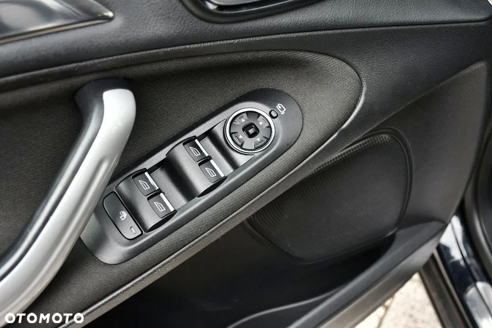Ford S-Max 2.0 TDCi Titanium - 31