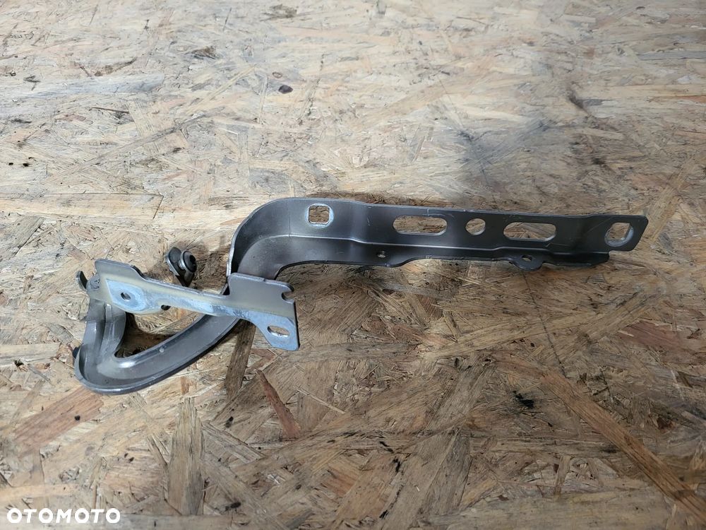 Zawias maski lewy przedni Peugeot 208 - 1