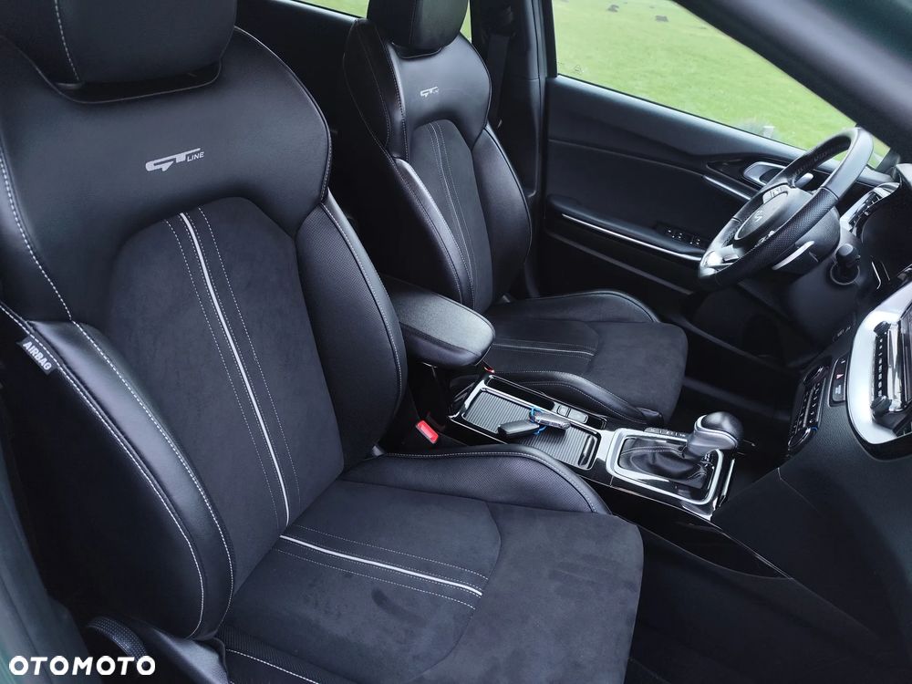 Kia Ceed 1.6 CRDi mHEV GT-Line DCT - 19