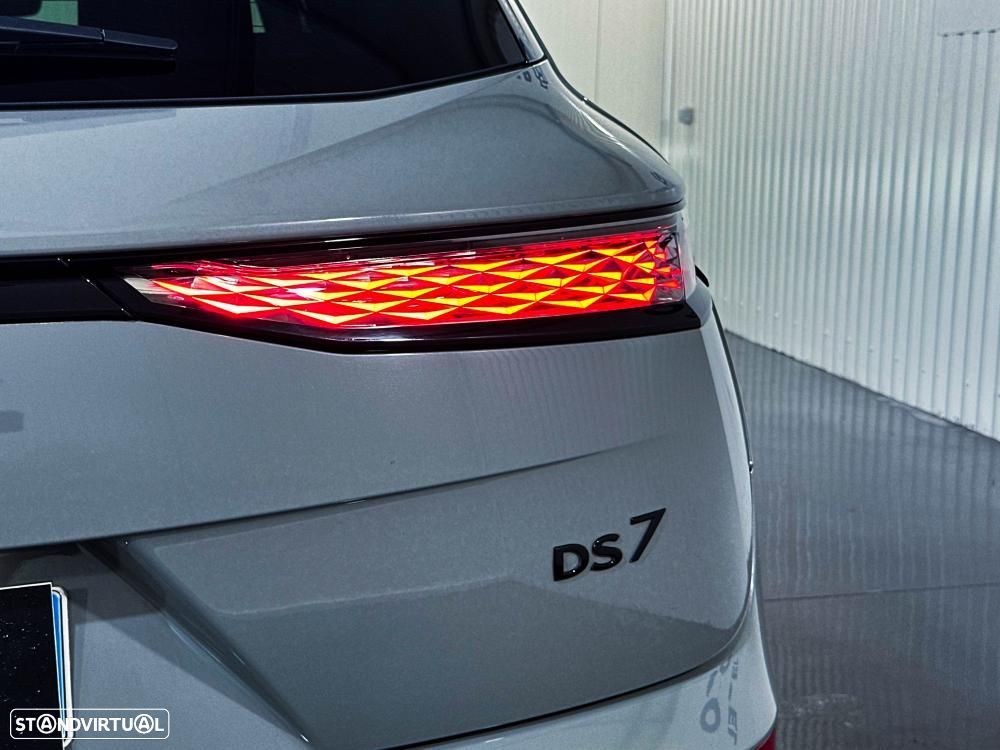 DS DS7 Crossback E-Tense Performance Line EAT8 - 36