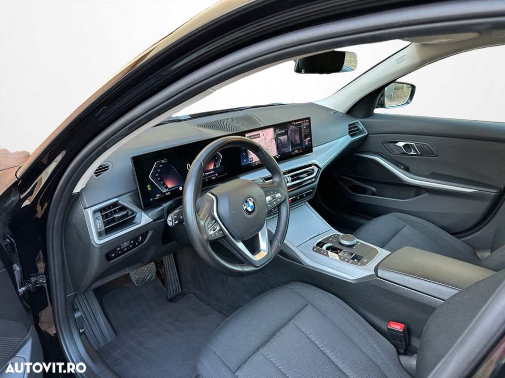 BMW Seria 3 318i AT - 7