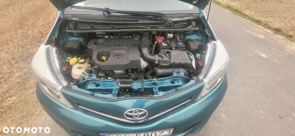 Toyota Yaris 1.4 D-4D Sol - 16