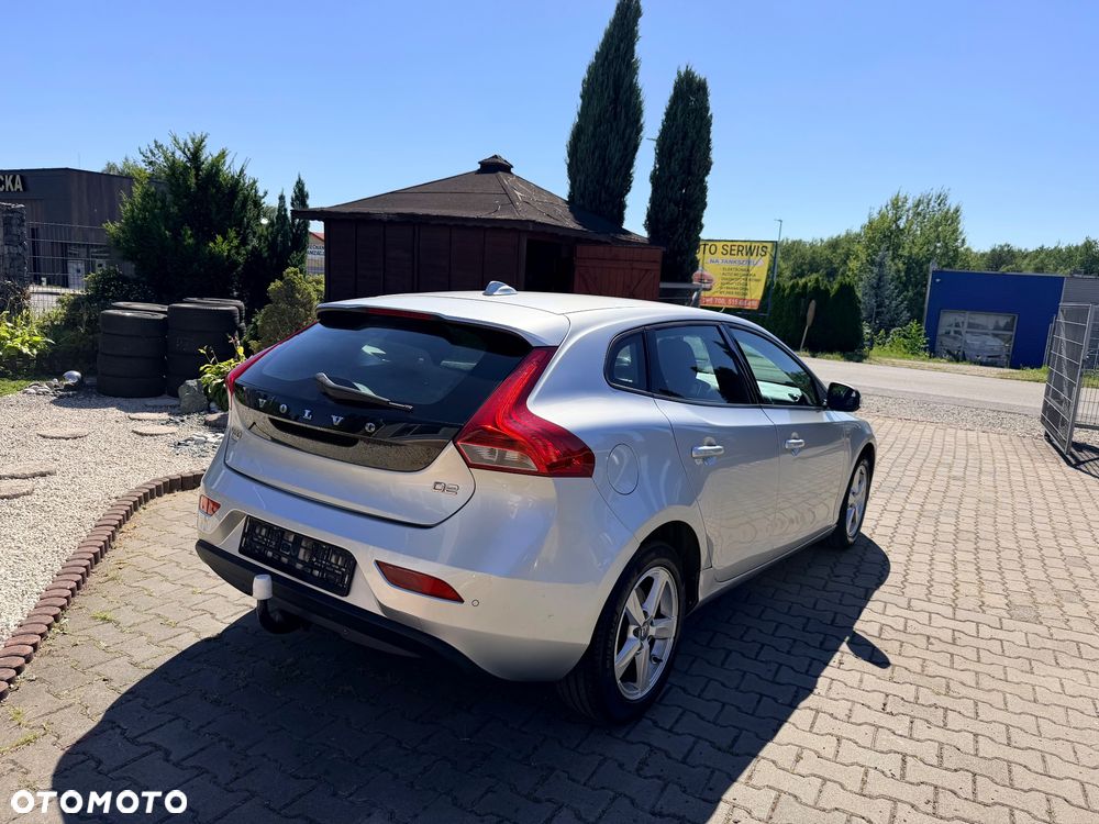 Volvo V40 D2 Momentum - 7