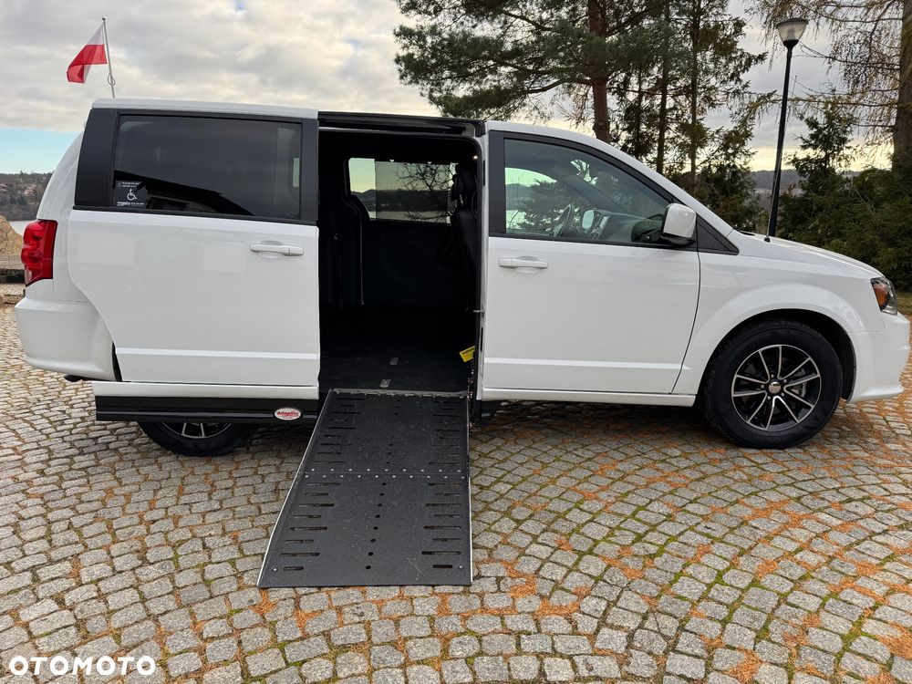 Dodge Grand Caravan 3.6 R/T - 4