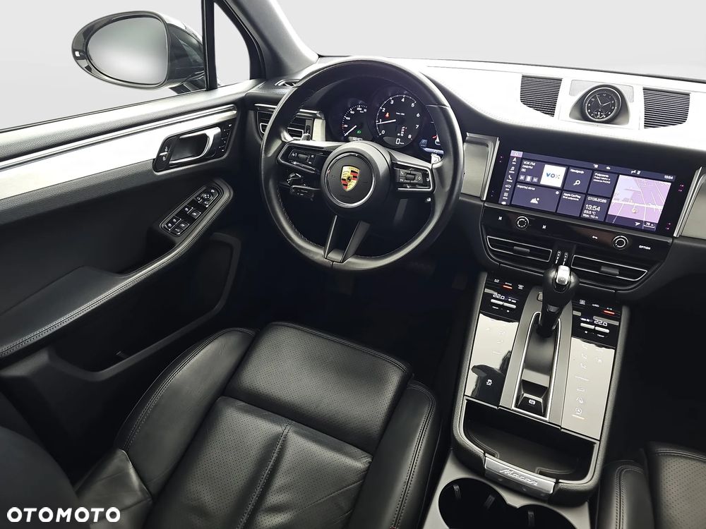 Porsche Macan Standard - 32