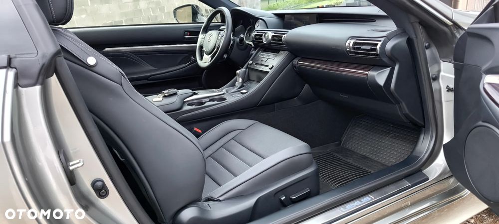 Lexus RC - 29