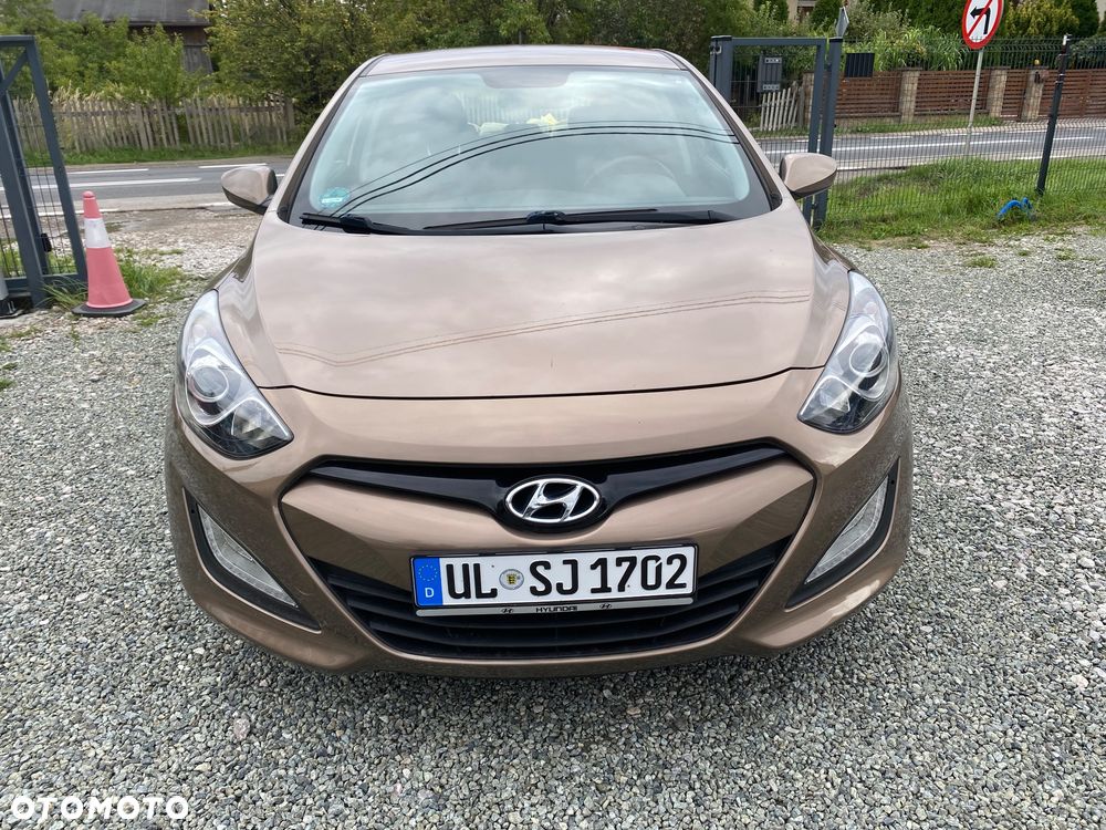 Hyundai i30 1.4 Fifa World Cup Edition - 2