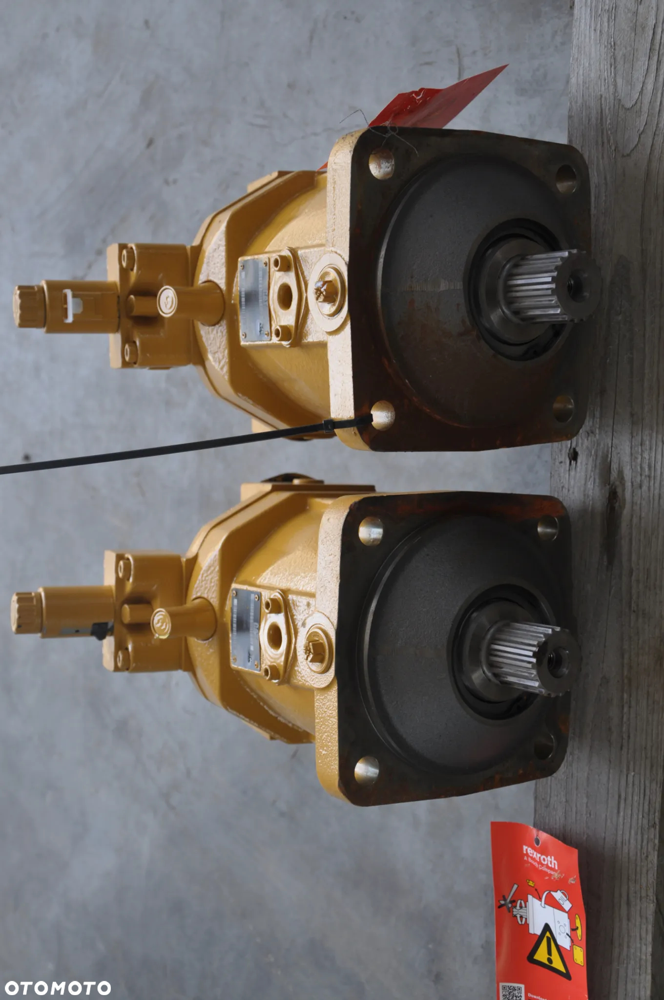Hydromotor pompa silnik jazdy Cat Caterpillar Rexroth  398-746802 - 3