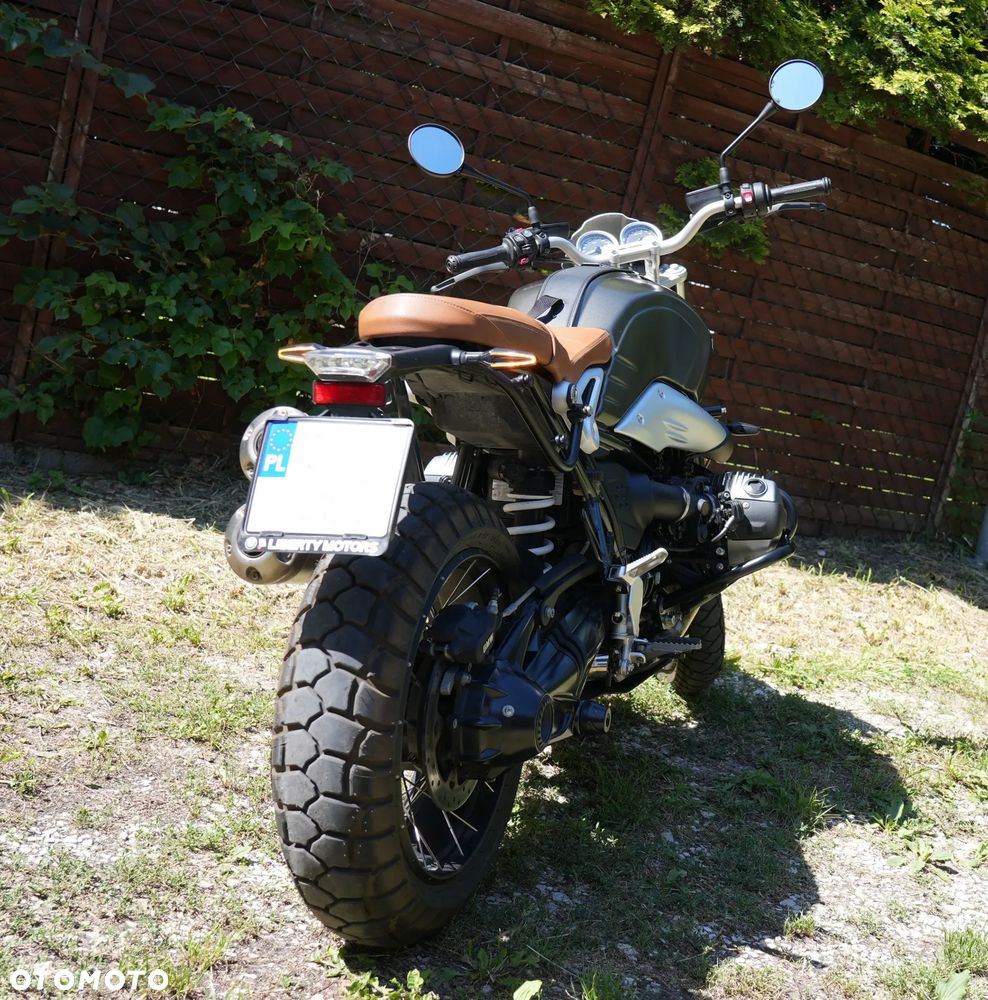 BMW R - 3