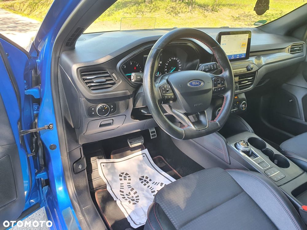 Ford Focus 1.5 EcoBlue Start-Stopp-System ST-LINE - 12