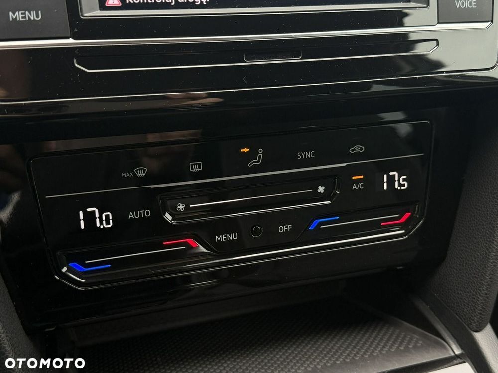 Volkswagen Passat 1.5 TSI EVO Business - 27