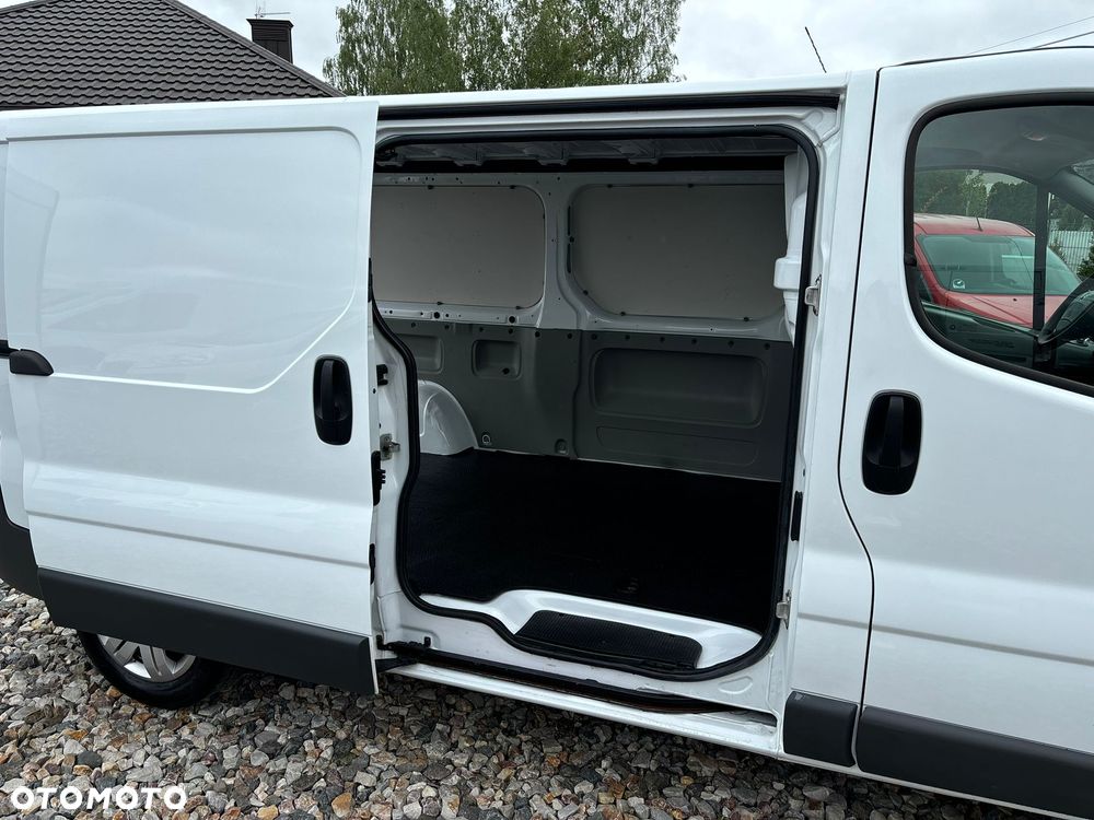 Renault Trafic - 6