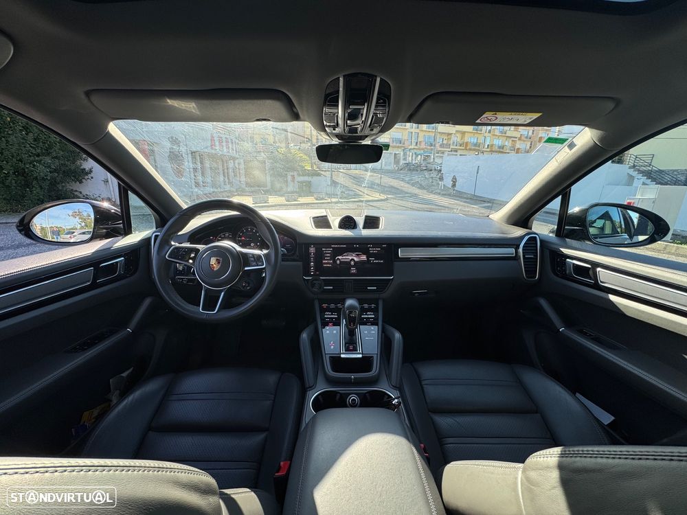 Porsche Cayenne Coupé - 8