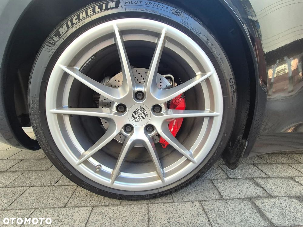 Porsche 911 Carrera S PDK 50 Jahre - 31