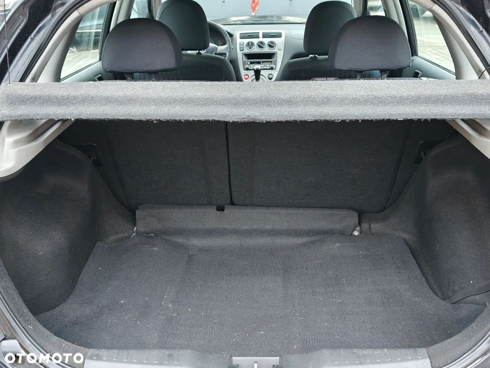 Honda Civic 1.6i LS - 17