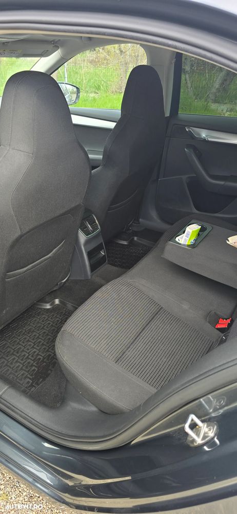 Skoda Octavia 2.0 TDI Style - 11