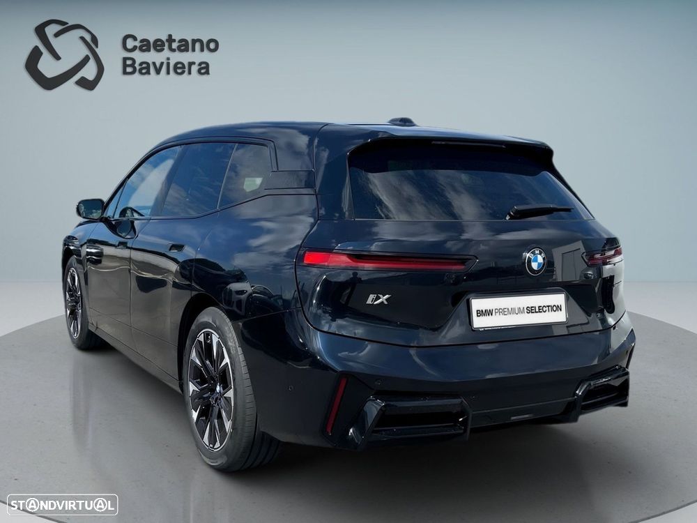 BMW iX - 2