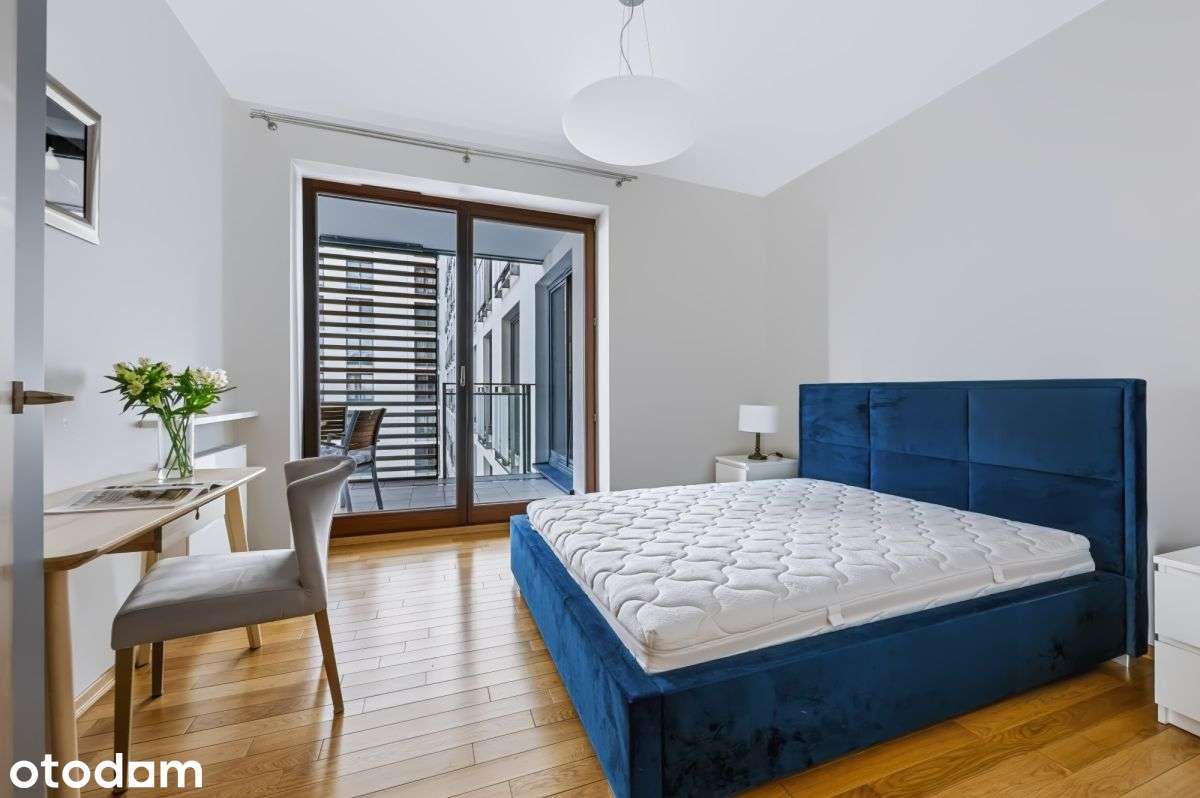 Apartament 90,90 m2 - Grzybowska 4