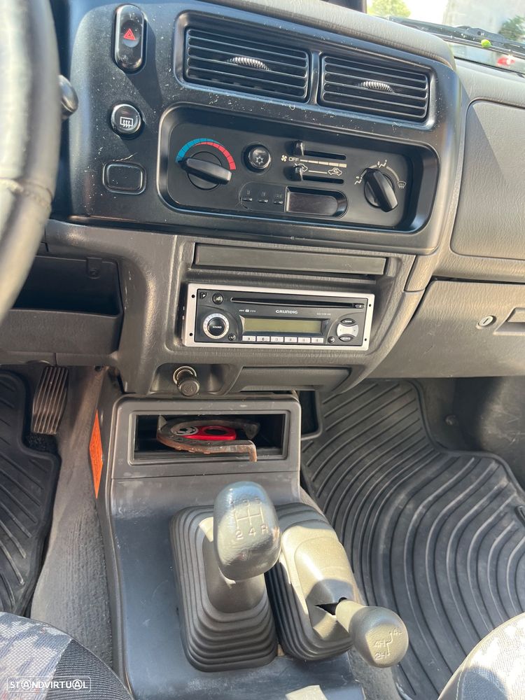 Mitsubishi L200 2.5 TD Strakar CD - 17