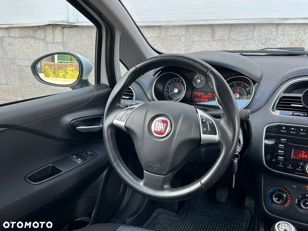 Fiat Punto 2012 - 22