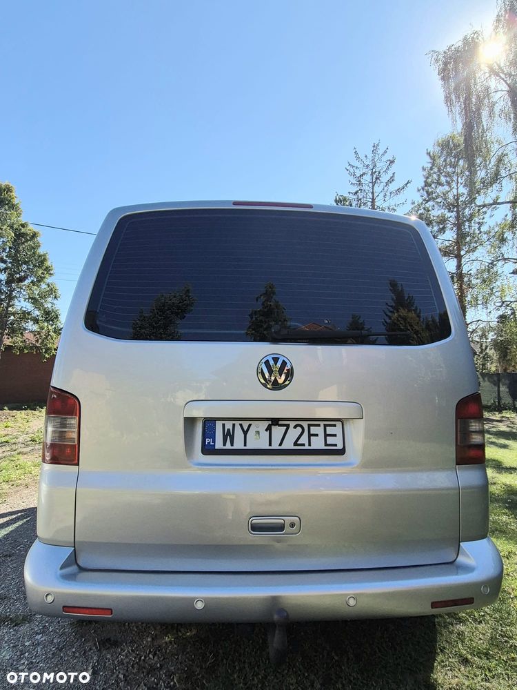 Volkswagen Caravelle - 7