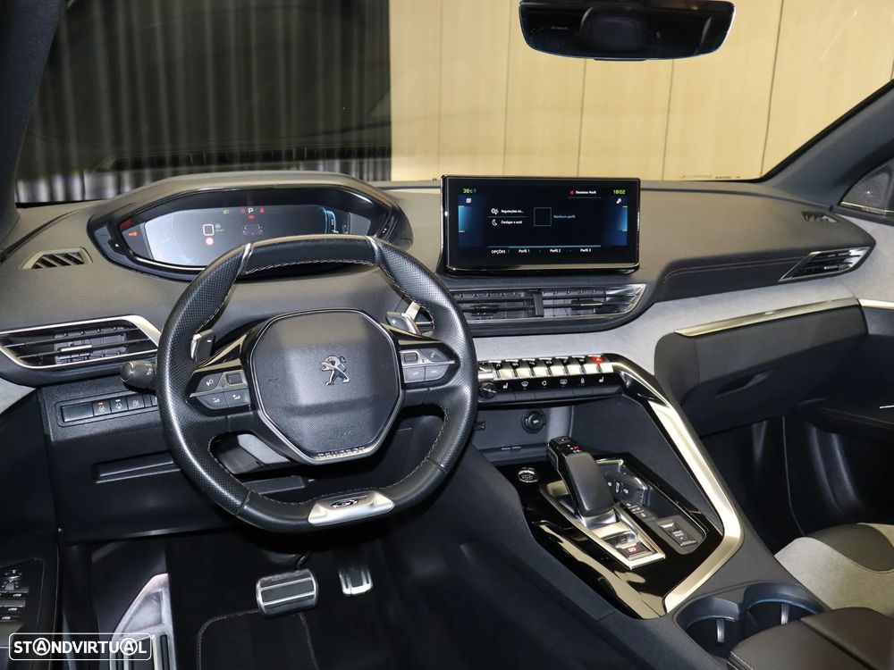 Peugeot 3008 1.6 Hybrid GT Pack e-EAT8 - 15