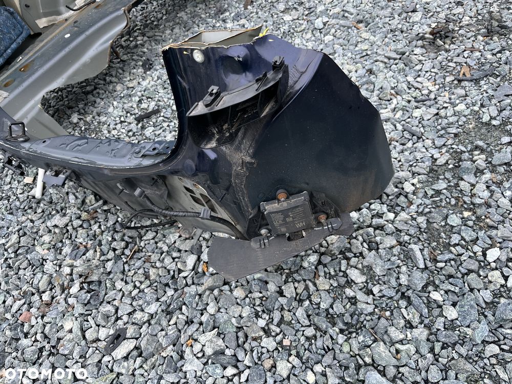 Ćwiartka błotnik próg lewy pas tylny Toyota Corolla E21 KOMBI - 2