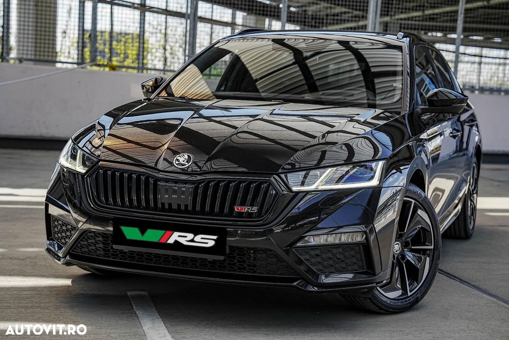 Skoda Octavia 1.4 TSI DSG RS First Edition - 1