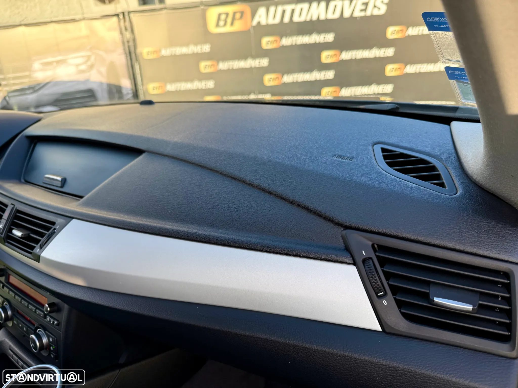 BMW X1 20 d sDrive - 32