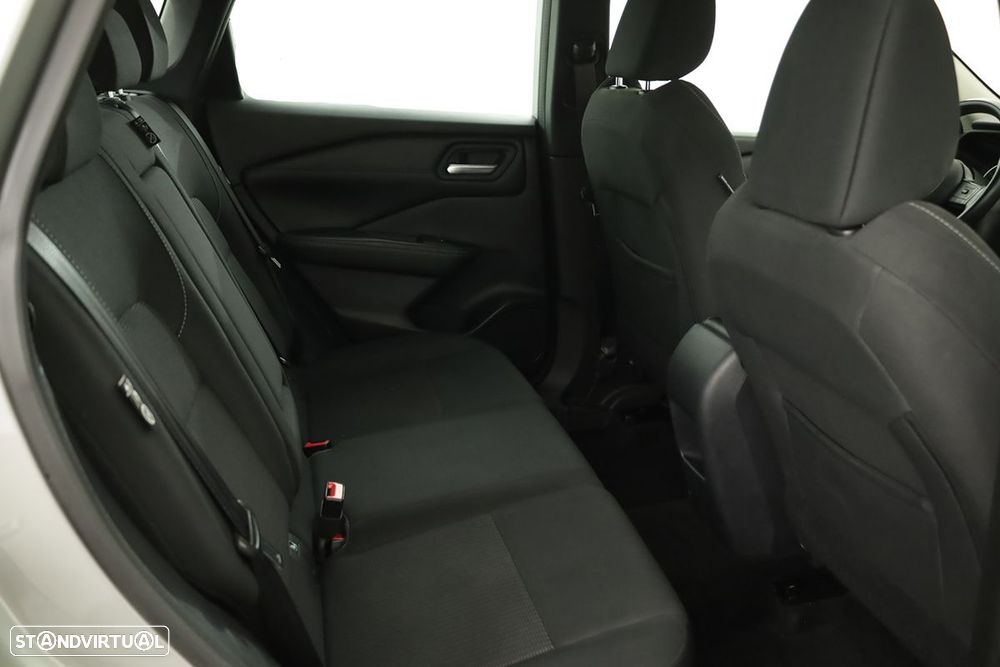 Nissan Qashqai 1.3 DIG-T Acenta - 21