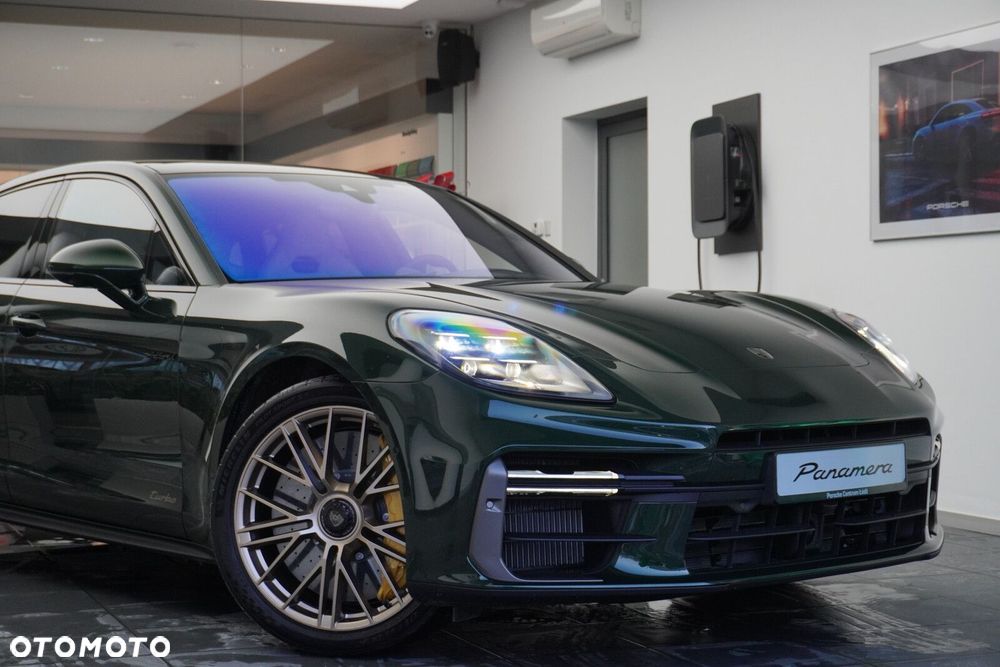Porsche Panamera - 3