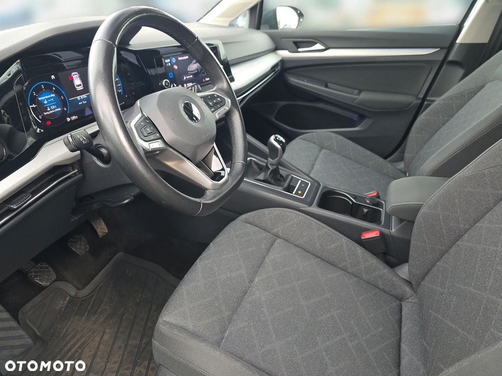 Volkswagen Golf - 15