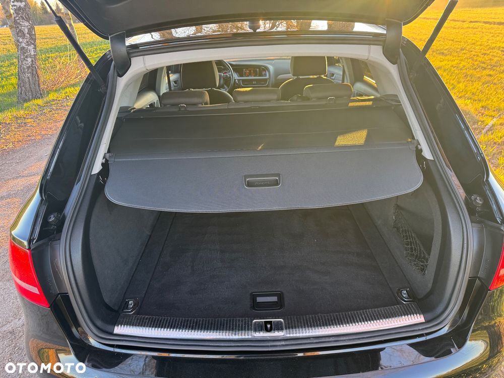 Audi A4 Avant 2.0 TDI ultra - 30