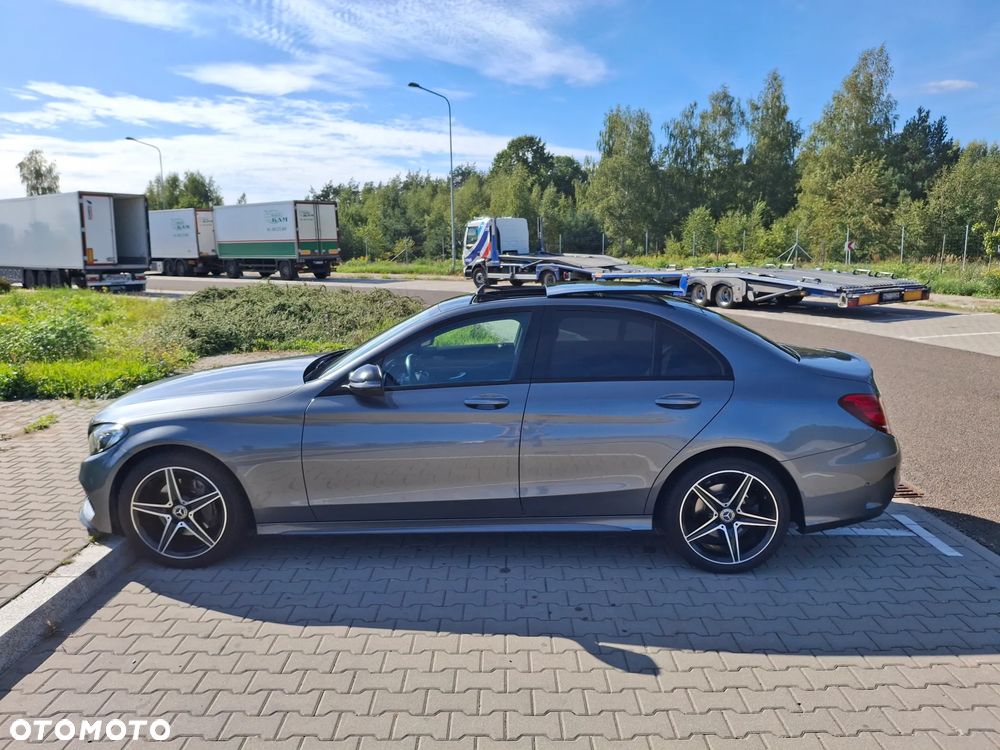 Mercedes-Benz C-Class 2017 photo 4