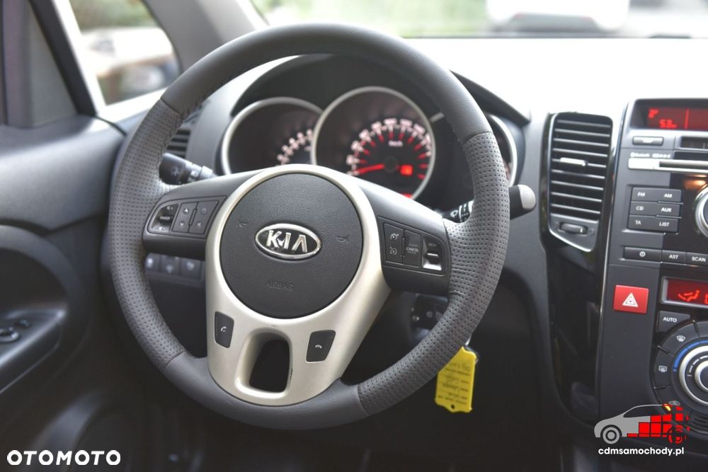 Kia Venga - 23