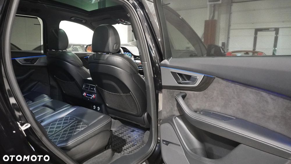 Audi SQ7 - 12