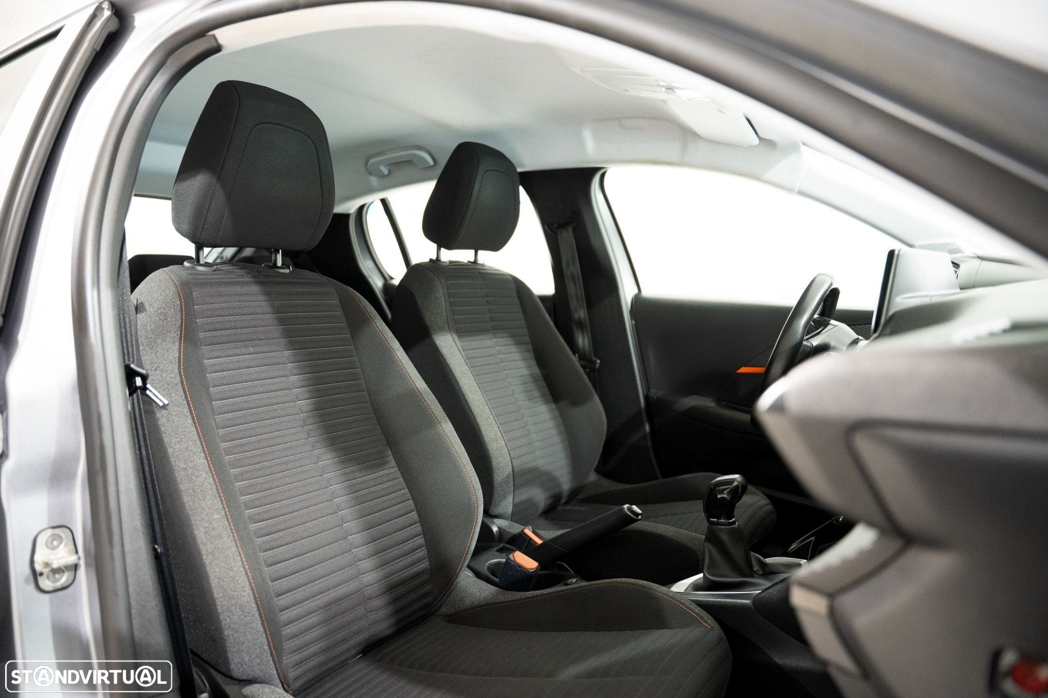 Peugeot 208 1.2 PureTech Active Pack - 12