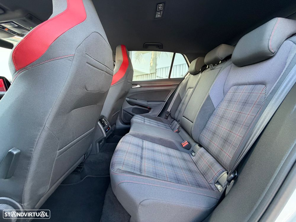 VW Golf 2.0 TSI OPF DSG GTI - 15