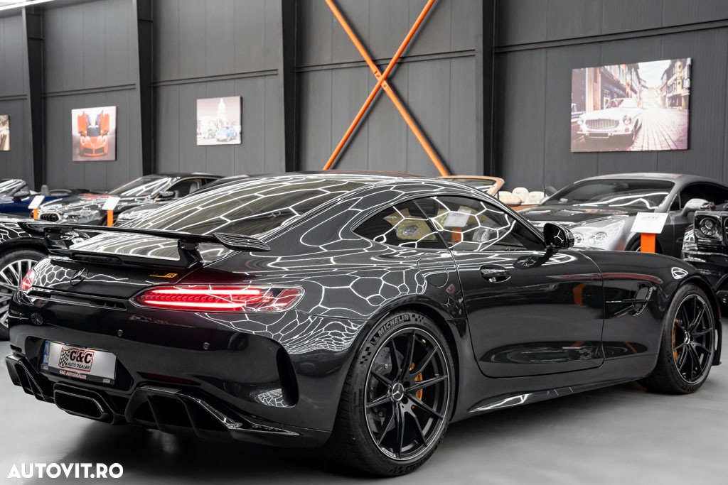 Mercedes-Benz AMG GT R - 26
