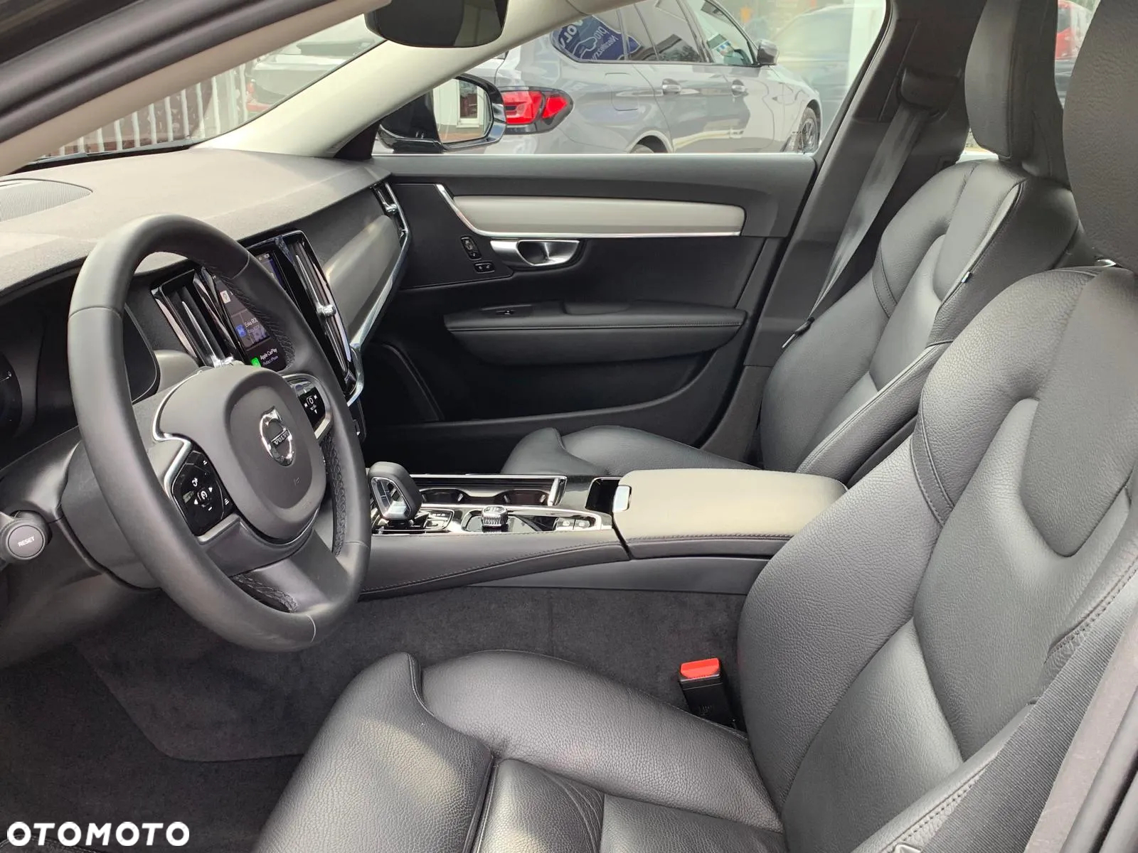 Volvo V90 T6 AWD Plug-In Hybrid Plus Bright - 11