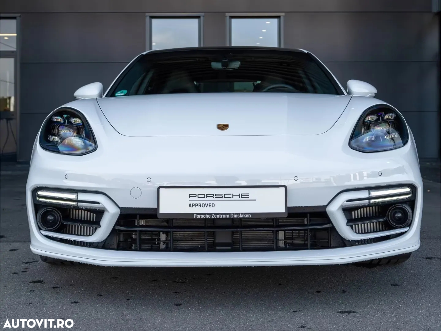 Porsche Panamera 4 E-Hybrid Platinum Edition - 2
