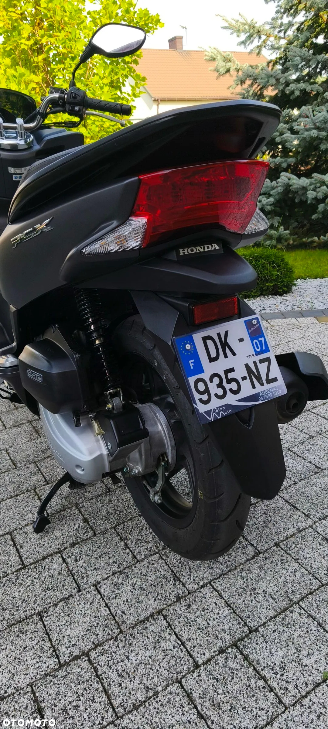 Honda PCX - 12