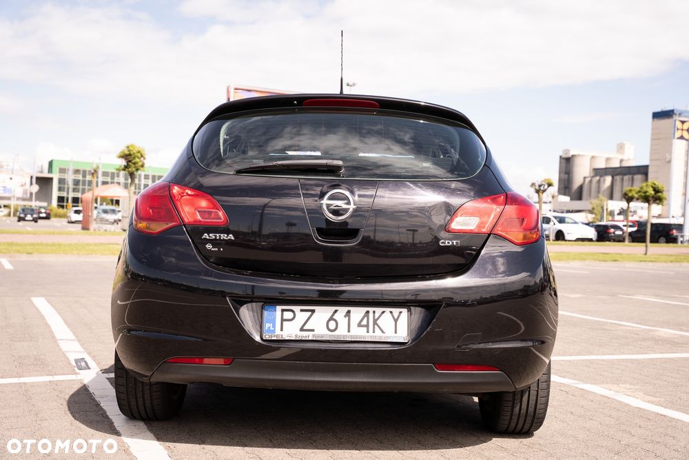 Opel Astra 1.7 CDTI Edition 150 - 10