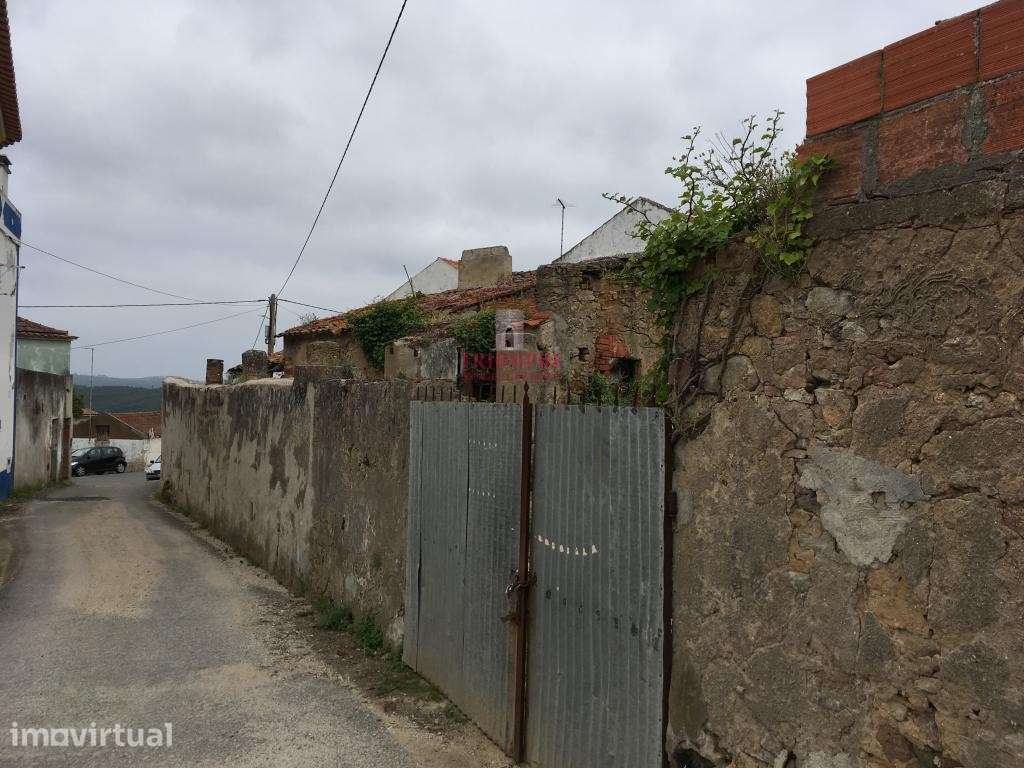 Arelho Casa por Recuperar - Grande imagem: 2/6