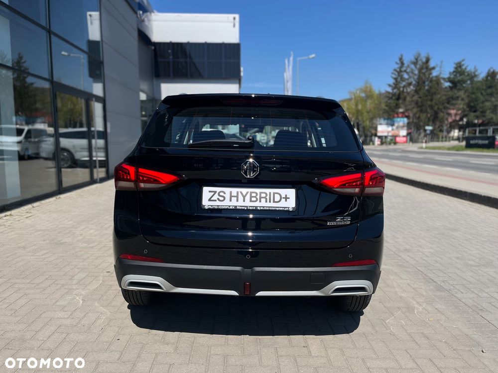 MG ZS Hybrid+ - 5