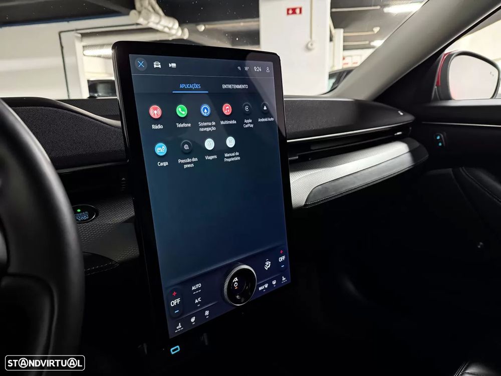 Ford Mustang Mach-E Standard - 18